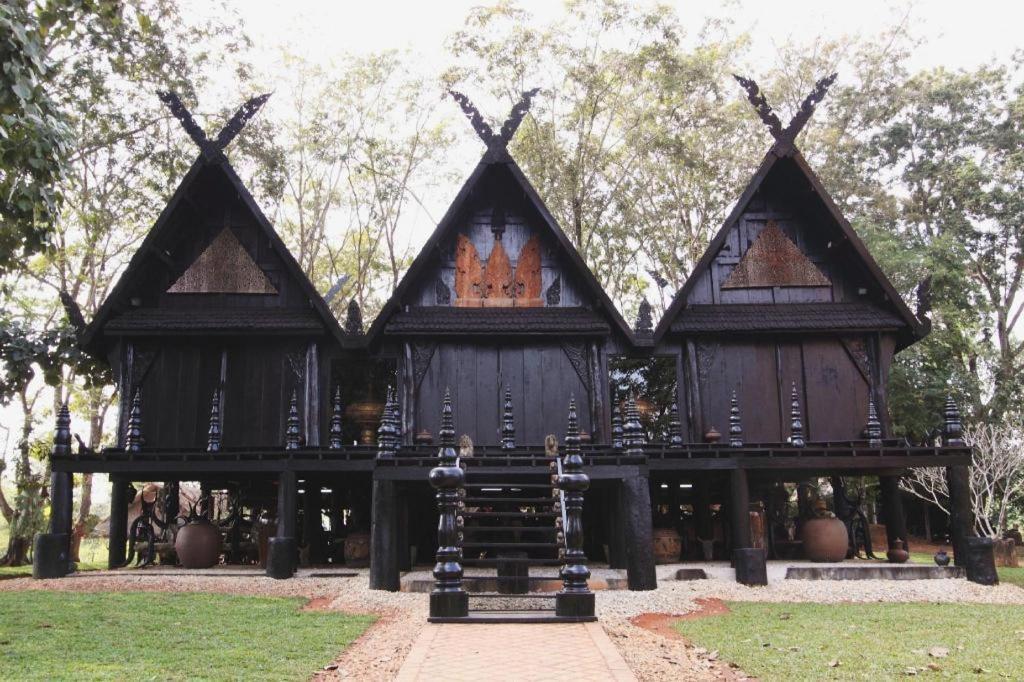 At One Hotel Chiangrai Chiang Rai Extérieur photo